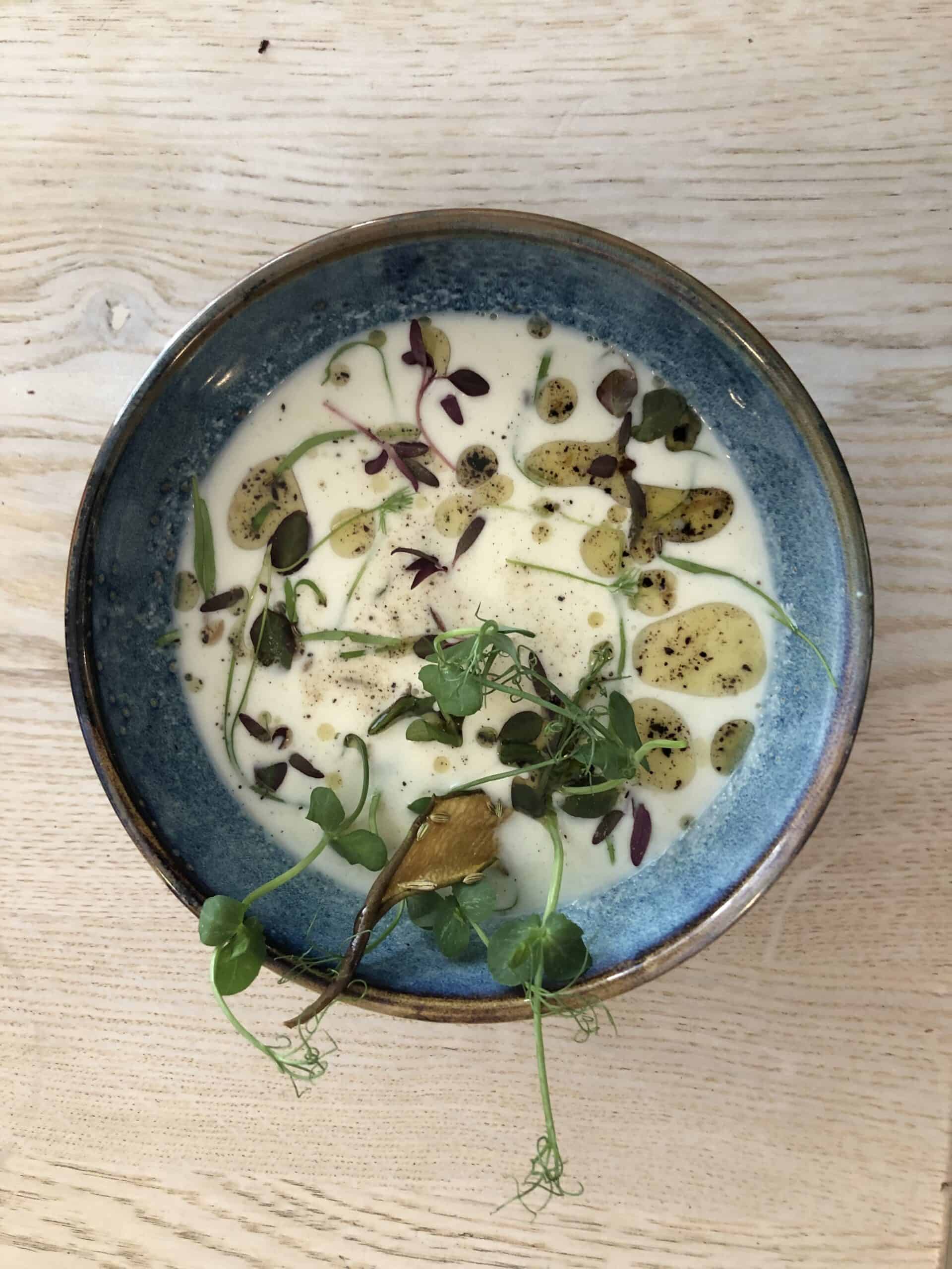 Pear, Fennel & Cauliflower Soup, a summer must